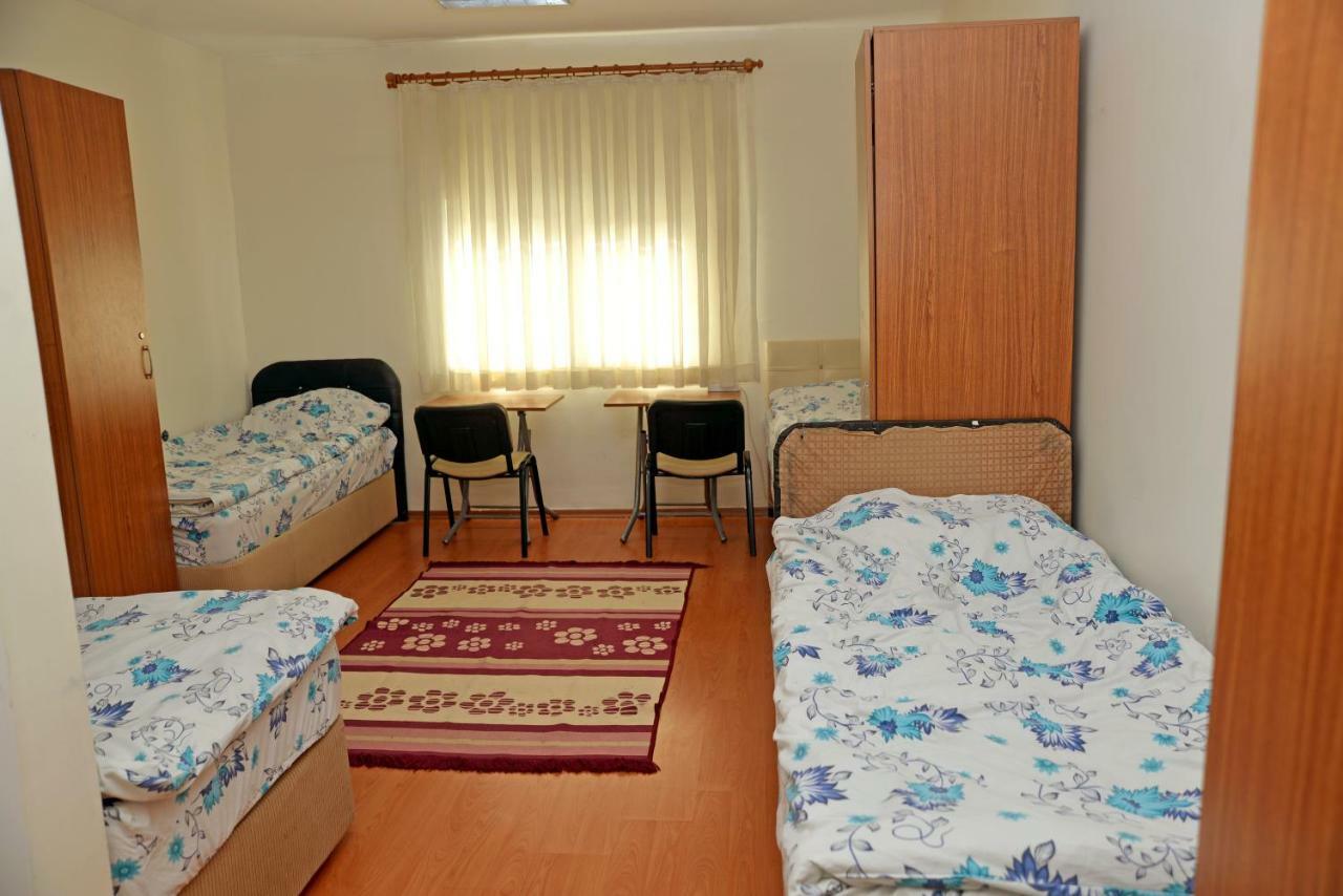 איסטמבול Vatan Yurt Hostel מראה חיצוני תמונה