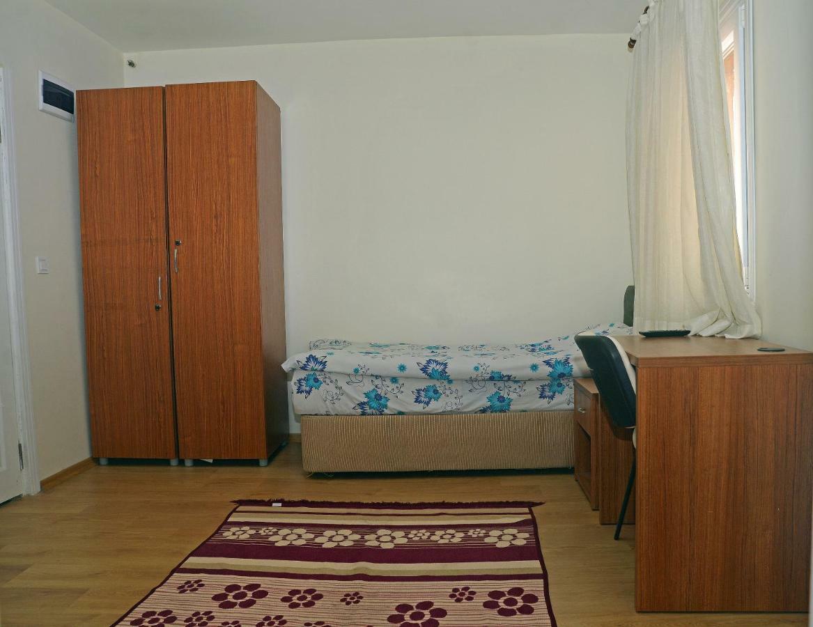 איסטמבול Vatan Yurt Hostel מראה חיצוני תמונה